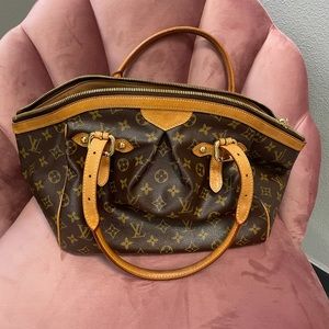 Louis Vuitton Authentic bag